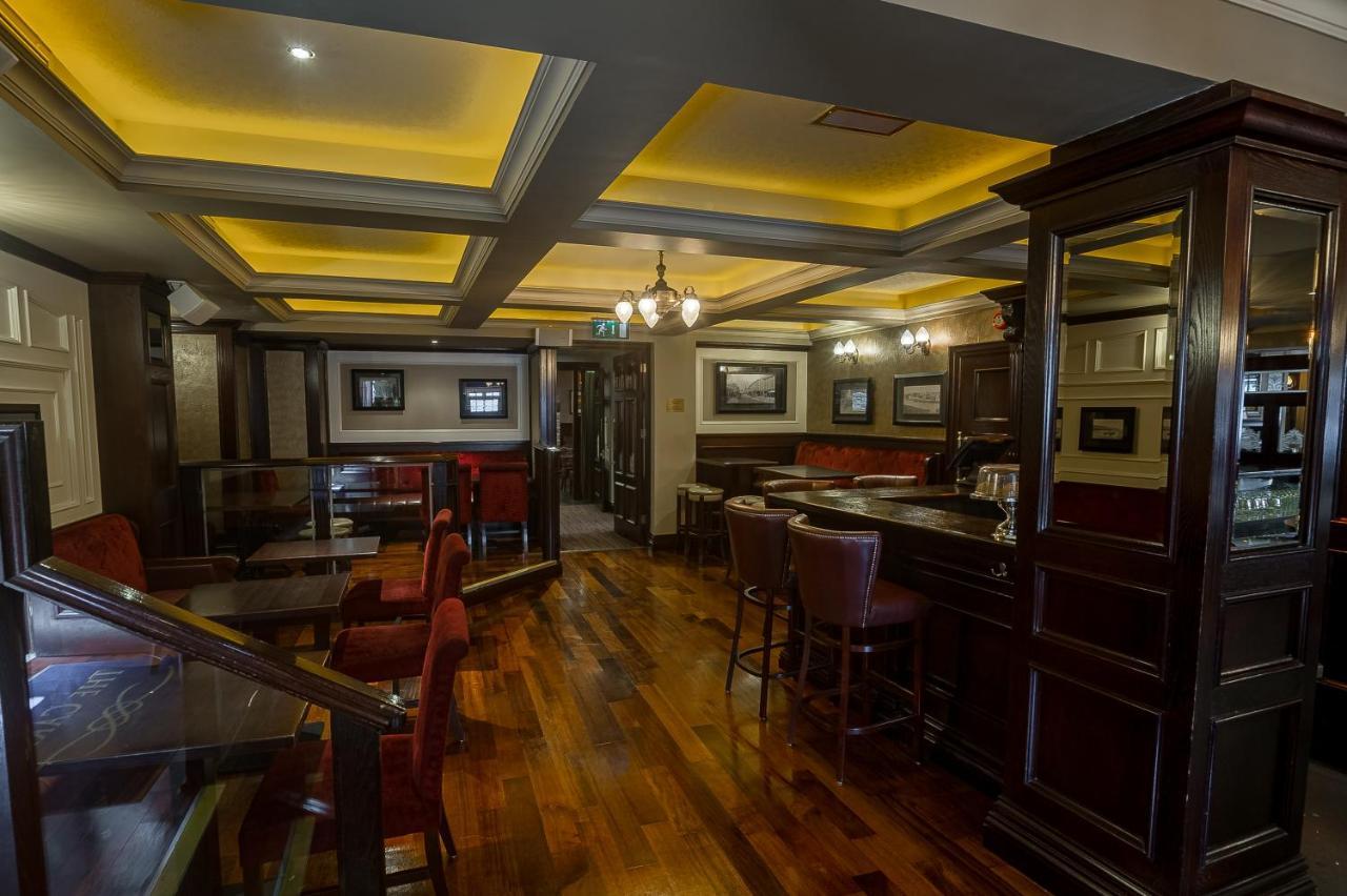 The Carraig Hotel Carrick-on-Suir Exterior photo