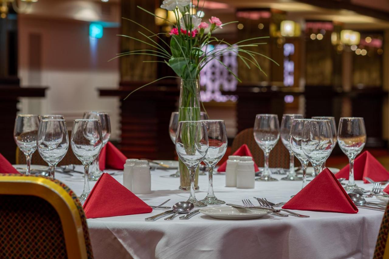 The Carraig Hotel Carrick-on-Suir Exterior photo
